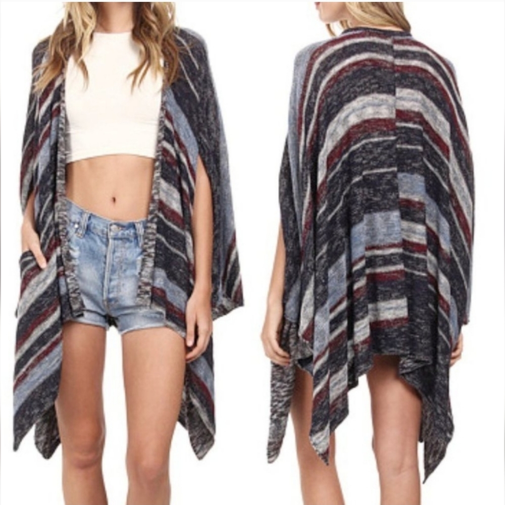Free People Big Trail Open Cardigan Poncho Shawl Pockets Linen Blend LIKE NEW - Picture 2 of 12